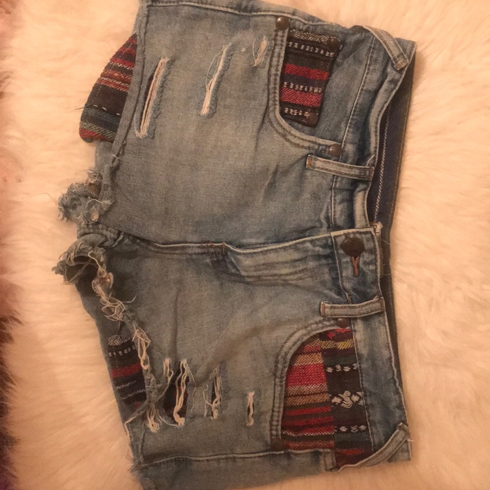 Free People Jean shorts - Picture 2 of 3